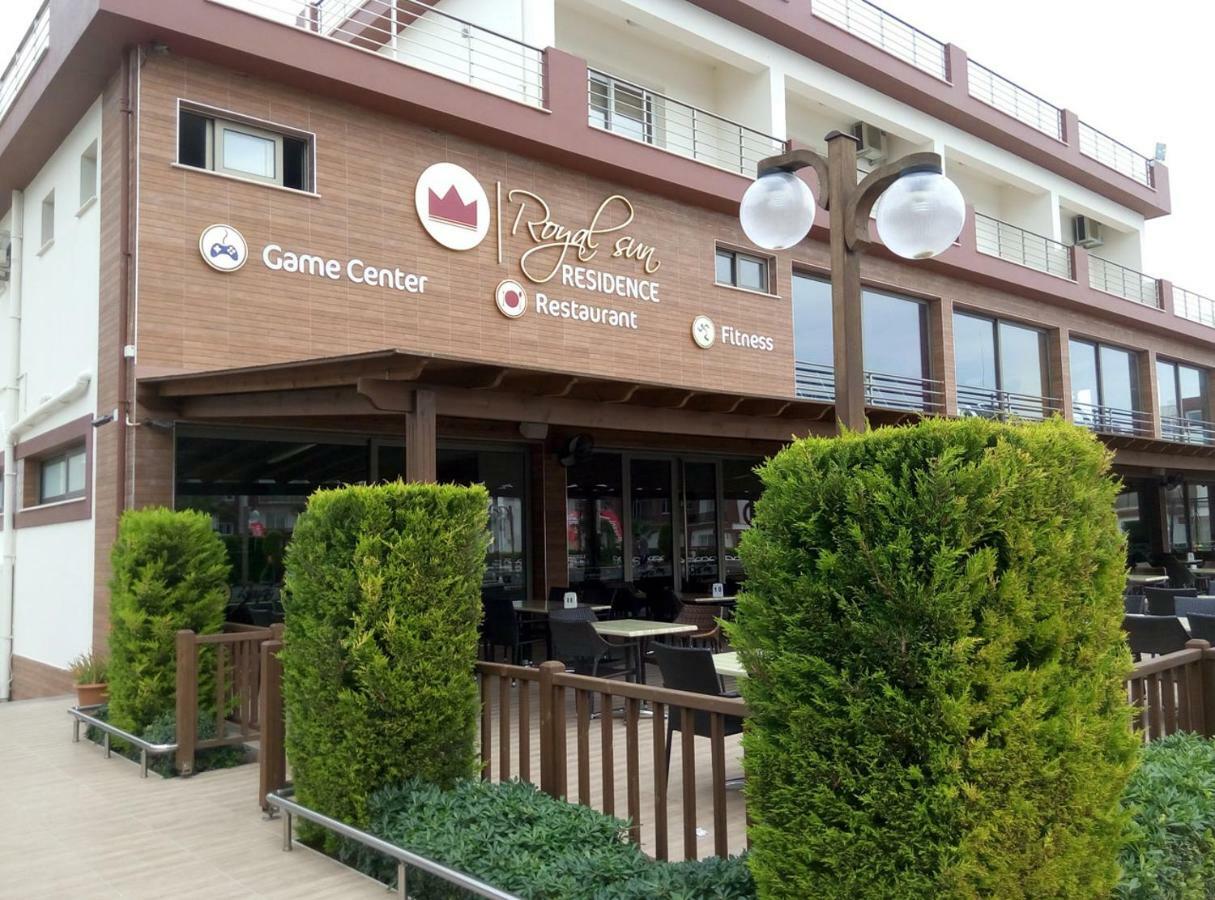 Long Beach Holiday Apartments Trikomo Екстер'єр фото