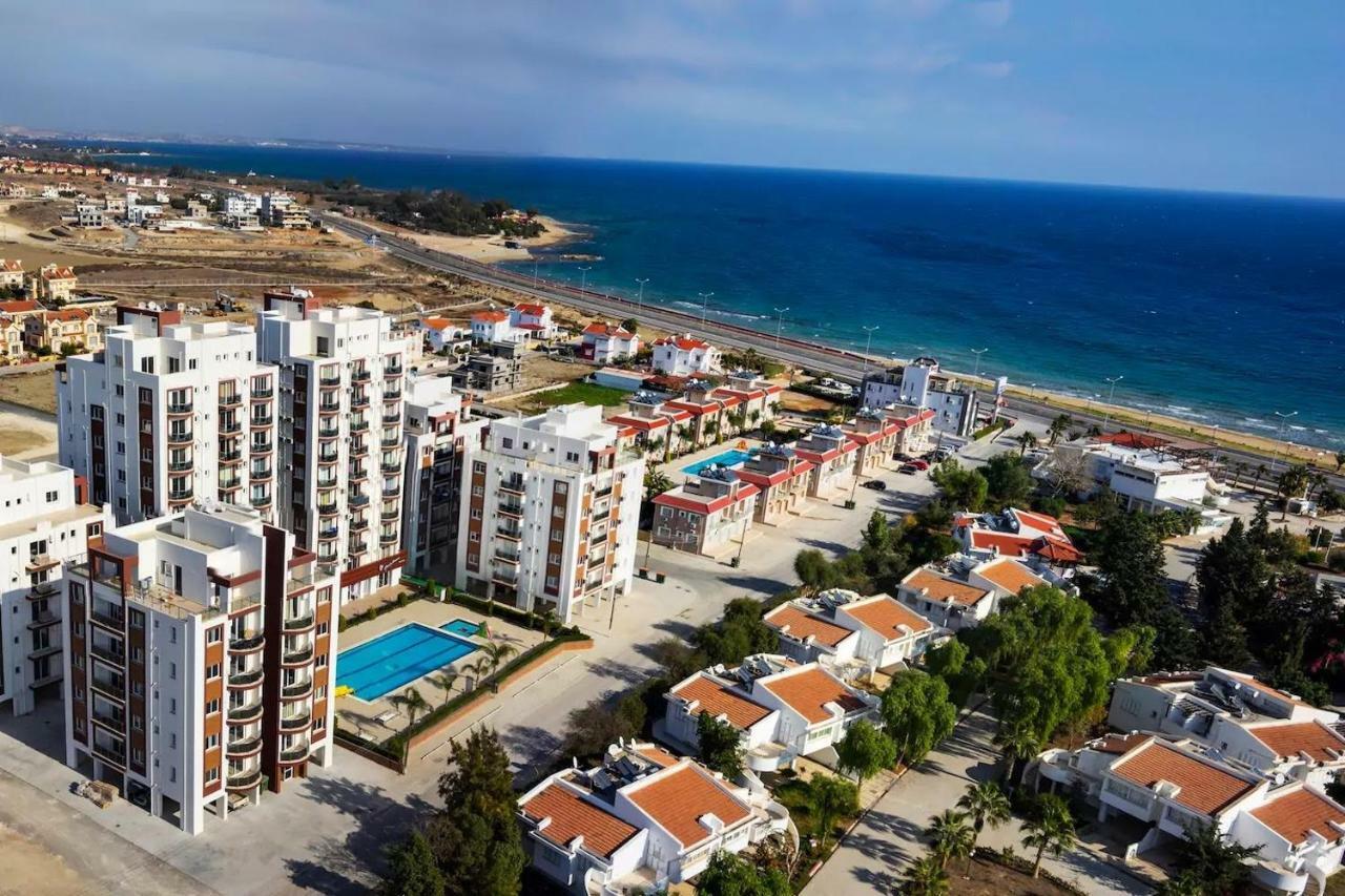 Long Beach Holiday Apartments Trikomo Екстер'єр фото
